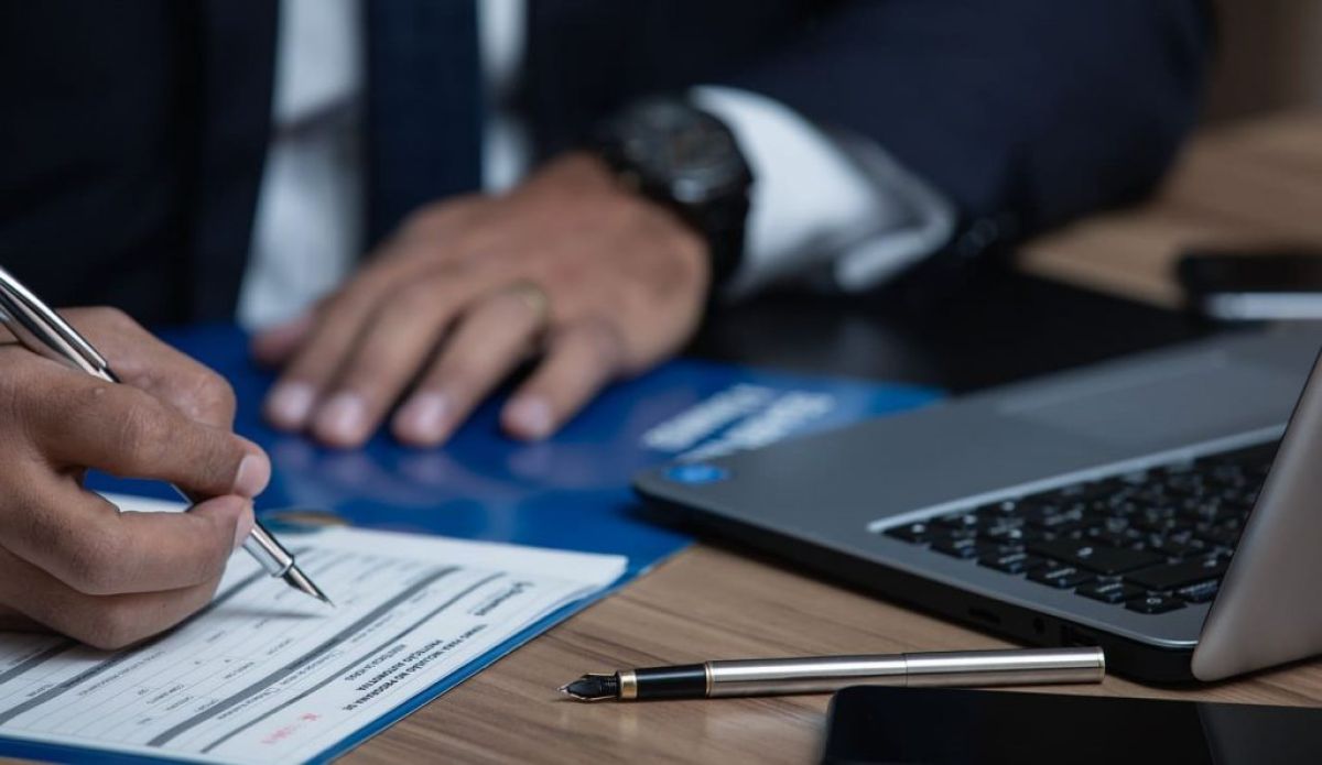 ¿Cómo denunciar a una empresa por fraude?