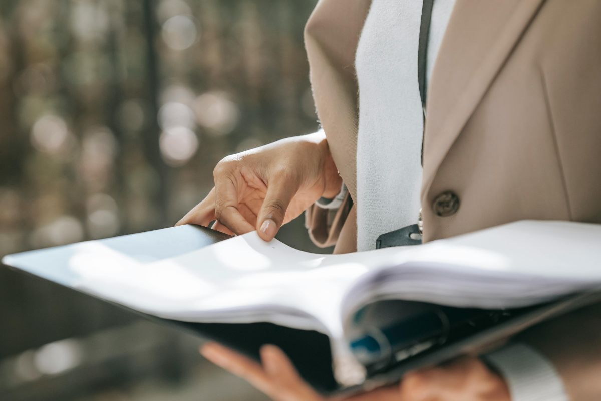 ¿Qué derechos tengo si trabajo sin contrato?
