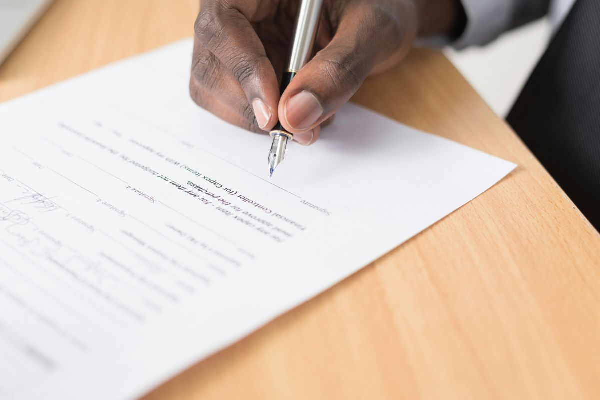 Asesoramiento legal en contratos privados